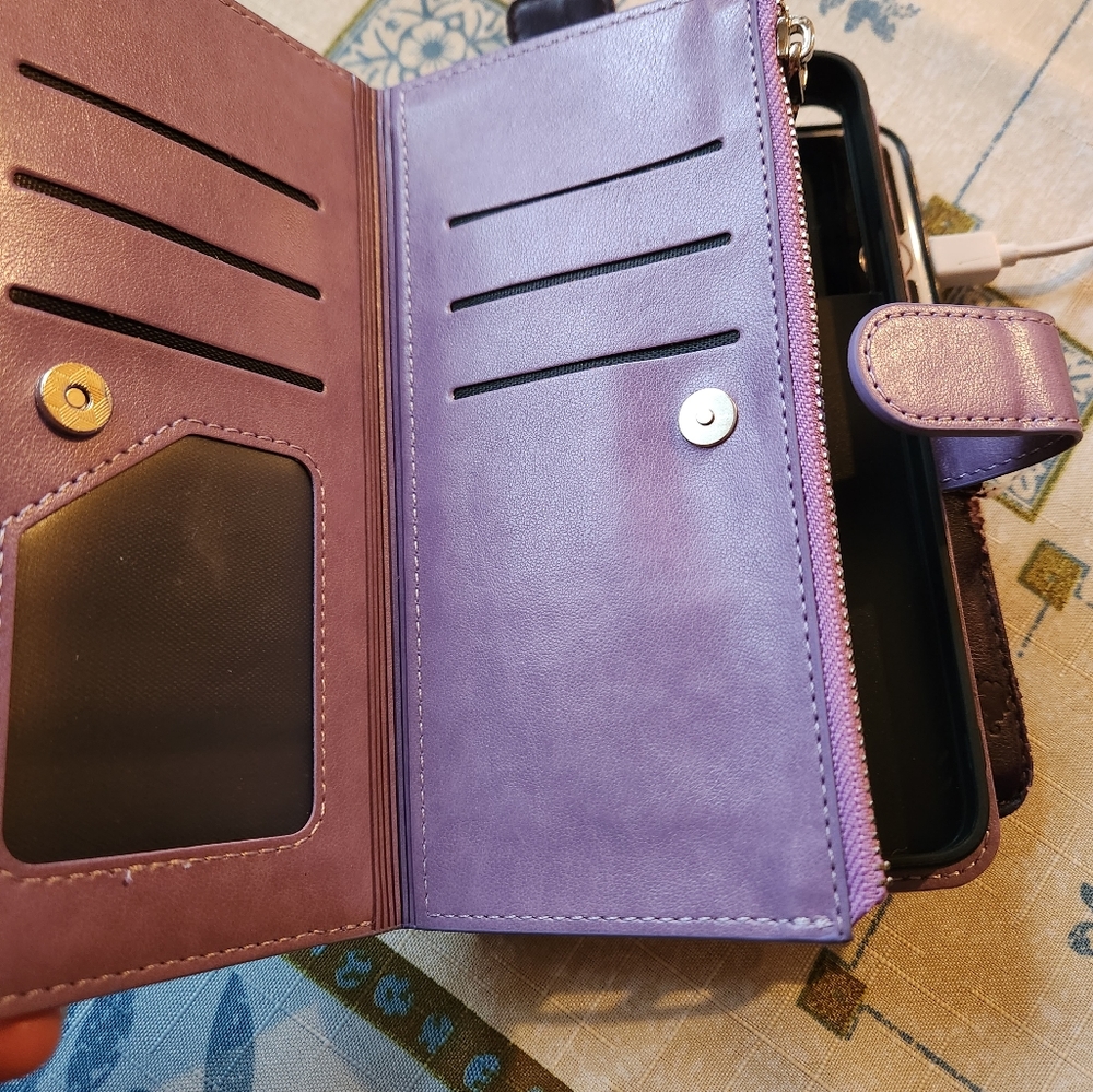 Samsung S22 plus wallet case - Picture 2 of 3